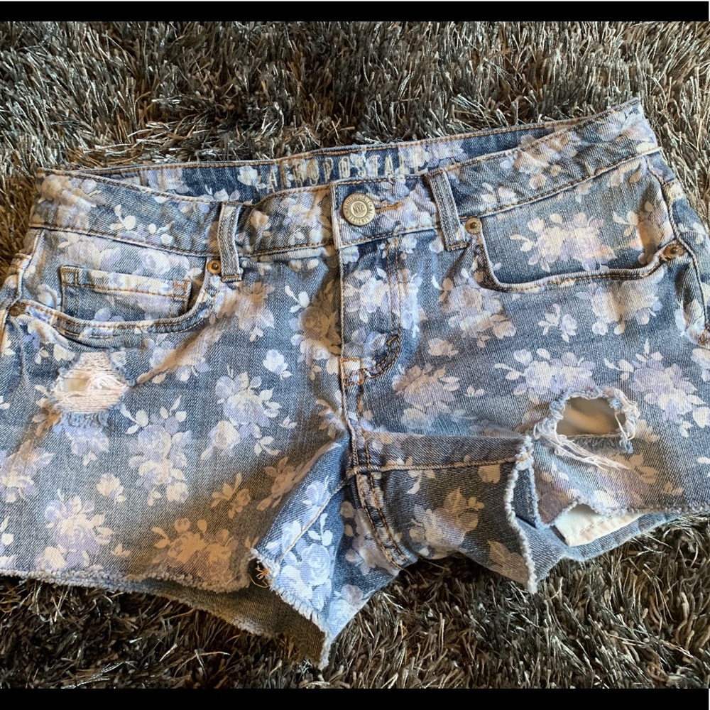 Aeropostale NYC ripped jean shorts